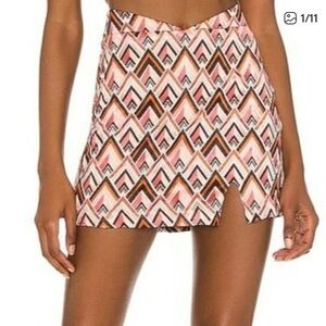 House of Harlow REVOLVE Marlena Embroidered Mini Skirt in Ivory Multi M 
NWOTs!